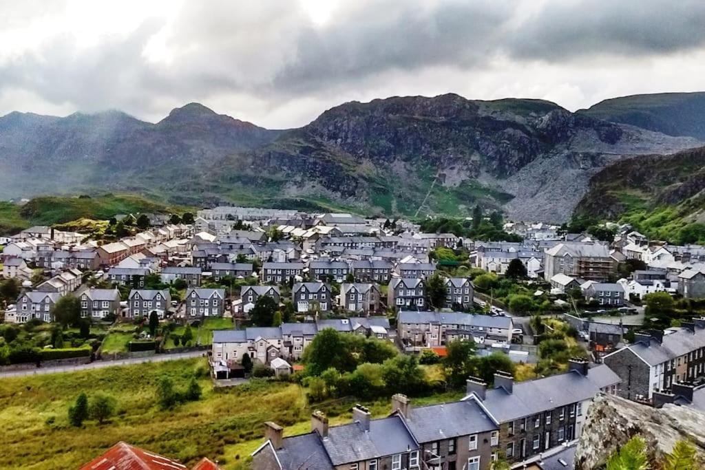 Mountain Walks Straight From The Doorstep Villa Blaenau Ffestiniog ภายนอก รูปภาพ